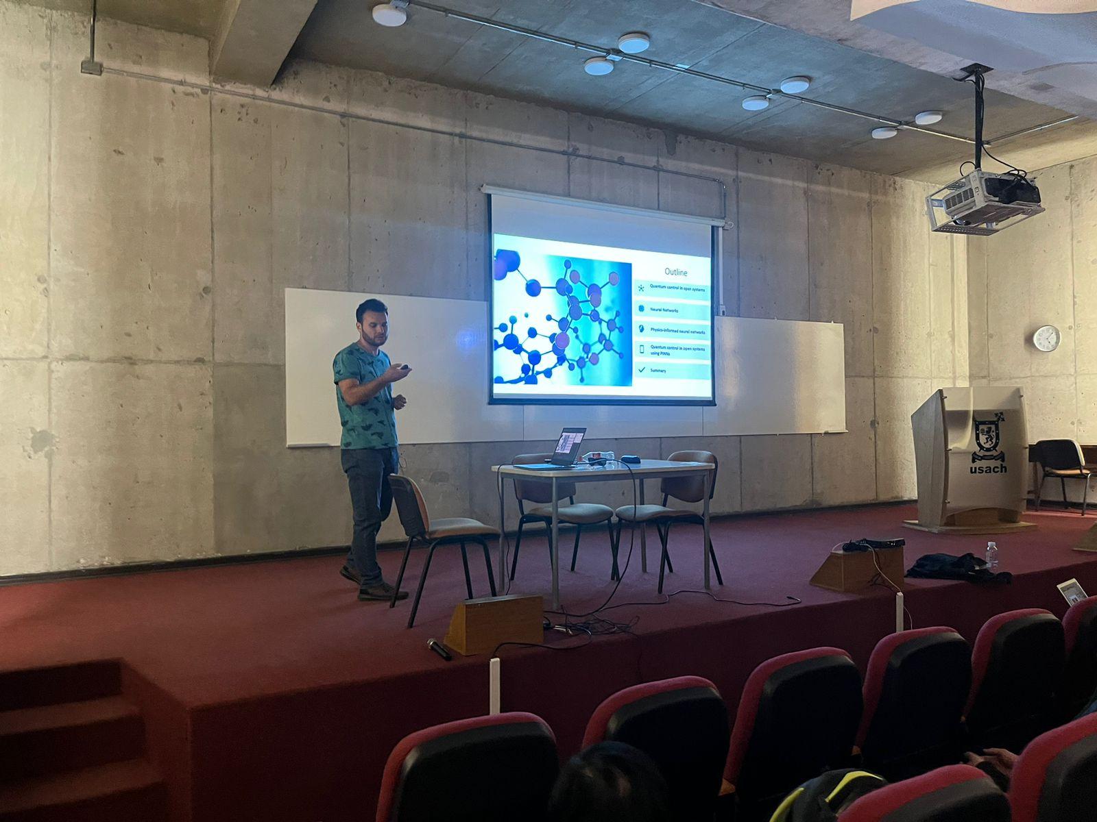 Dr. Ariel Norambuena coorganiza Workshop de Computación Cuántica